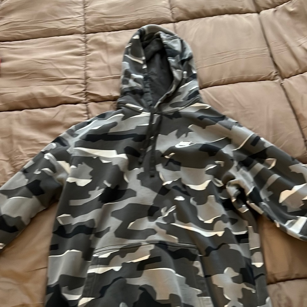 Nike Pullover Hoodie